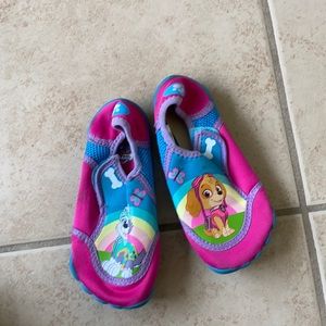 Swimming shoes for kids